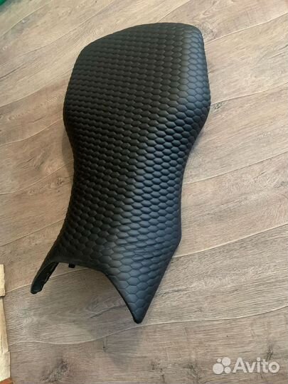 Перетяжка сидений