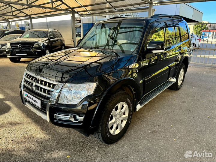 Mitsubishi Pajero 3.2 AT, 2015, 91 832 км