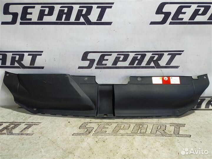 Кожух замка капота Audi A4 B8 2.0 cdnc 2009