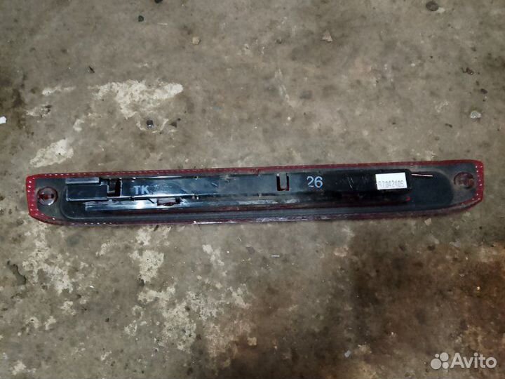 Дополнительный стоп-сигнал Ford Focus 2 2