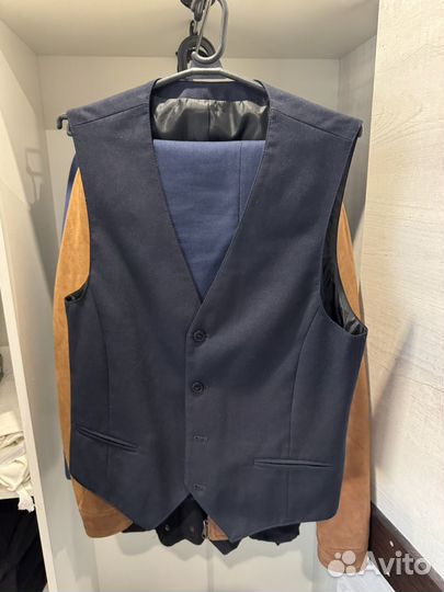 Мужской костюм смокинг