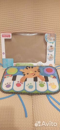 Детское музыкальное пианино Fisher Price