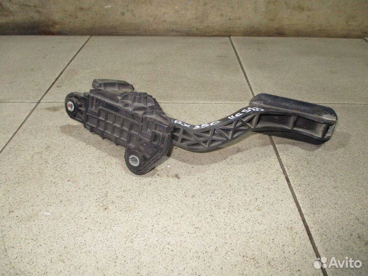 Педаль газа Lexus RX 300/330/350/400h (XU30)