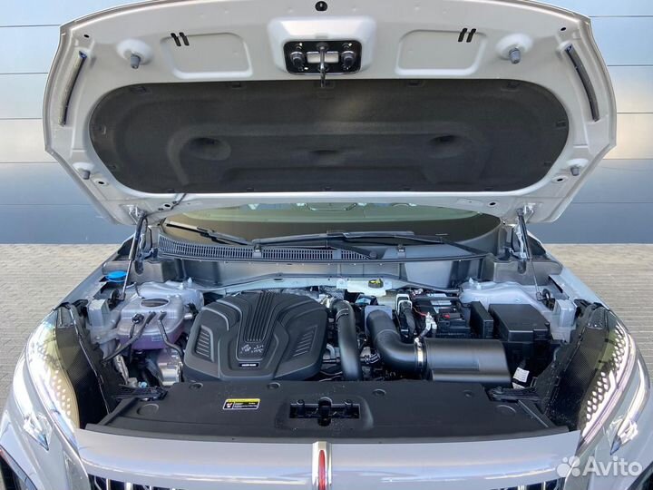 Hongqi HS3 2.0 AT, 2024