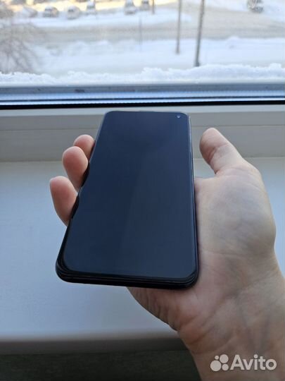 Samsung Galaxy S10e, 6/128 ГБ