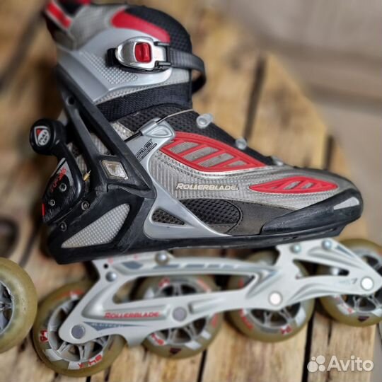 Роликовые коньки rollerblade