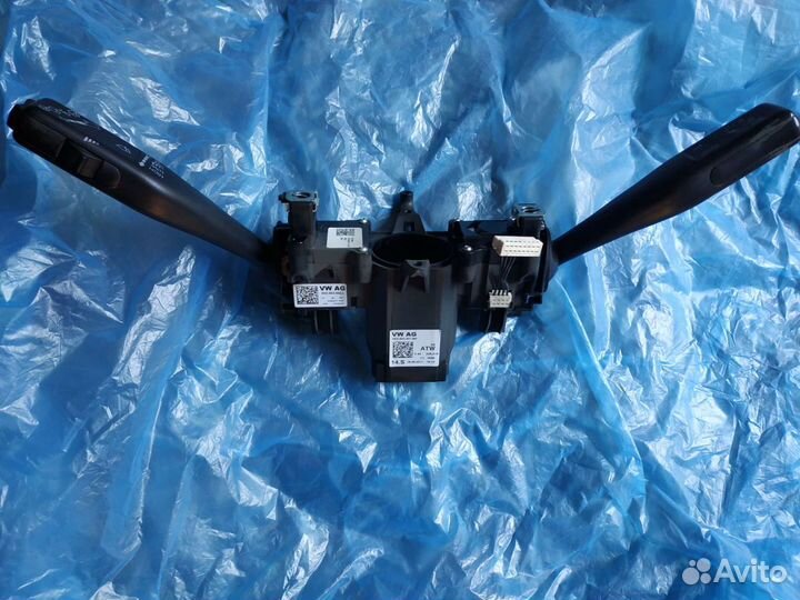 Подрулевой переключатель Фольксваген. Оригинал, ст