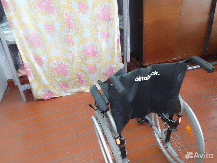 Инвалидная коляска 2 шт