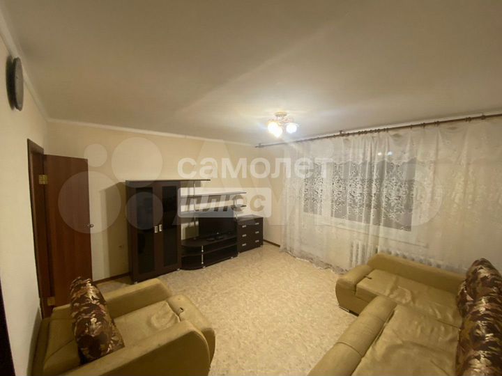 1-к. квартира, 45 м², 2/10 эт.