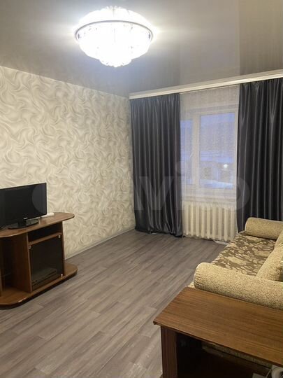 1-к. квартира, 38 м², 2/5 эт.