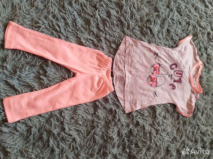 Пакет детской одежды на девочку