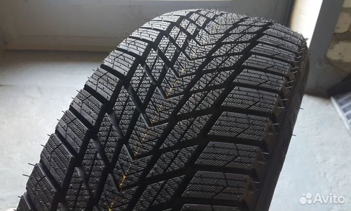 Nexen Winguard Ice Plus 195/65 R15 95T