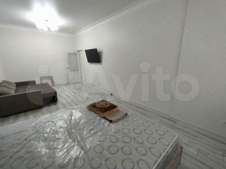 1-к. квартира, 50 м², 1/8 эт.