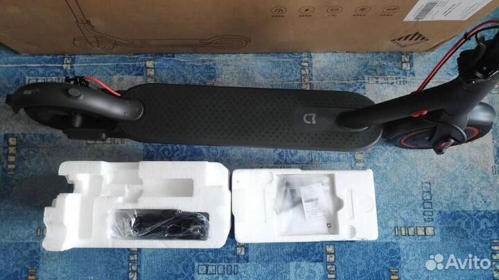 Электросамокат новый Xiaomi M365PRO 300w оригинал