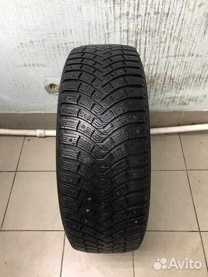 Michelin X-Ice North 2 235/65 R17