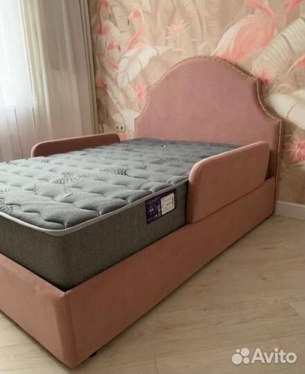 Кровати. Мягкая мебель с доставкой