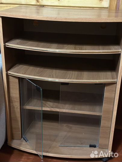 Тумба под телевизор