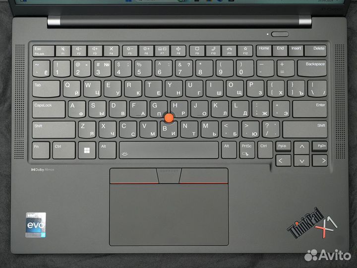 Lenovo Thinkpad X1 Carbon 11th Gen / 7 1365U 1TB