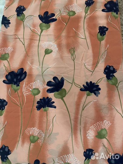 Отрезы шелковых тканей