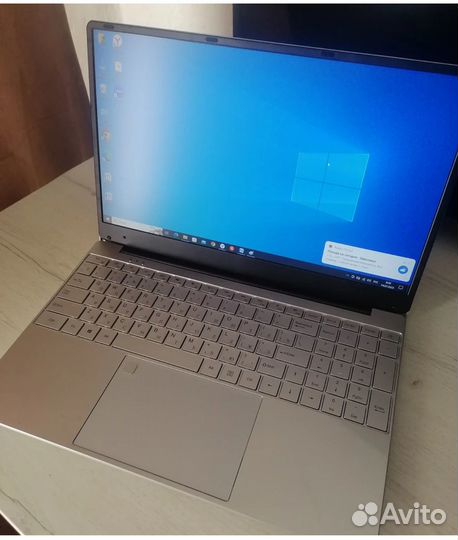 Ноутбук 15'6 новый