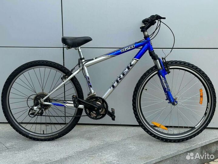 Trek 820 26' (Shimano Altus)