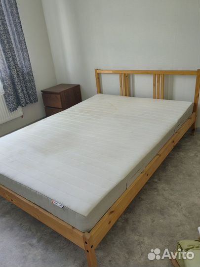 Кровать IKEA