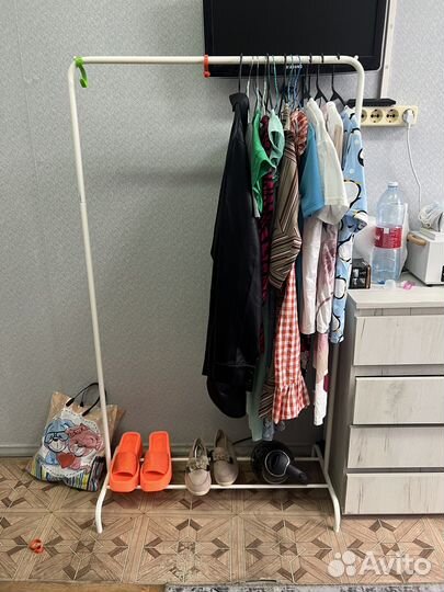 Вешалка напольная