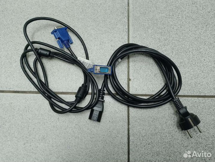 Монитор Samsung