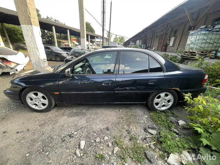 Опель омега Б 2001г 2.5 АКПП в разбор