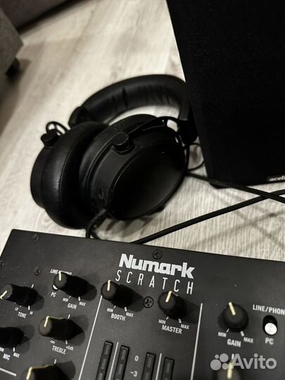 Rane twelve mk2 и numark scratch