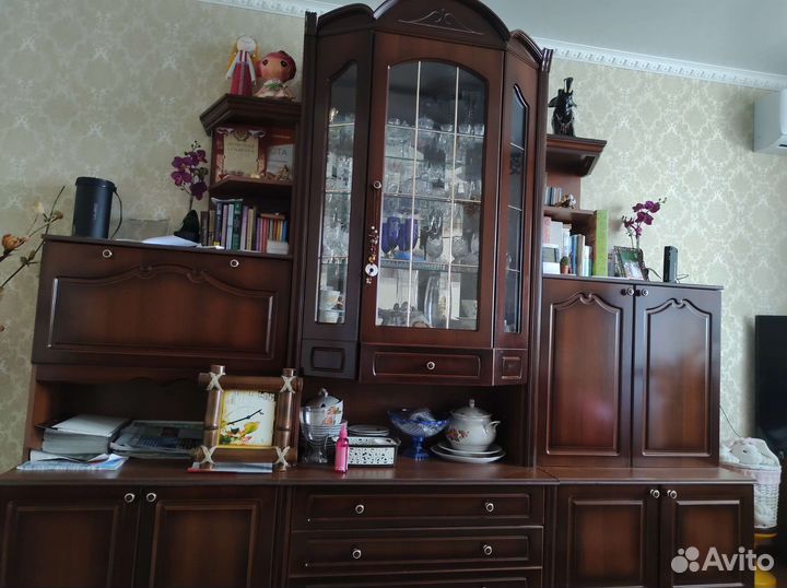 Стенка горка в гостиную бу