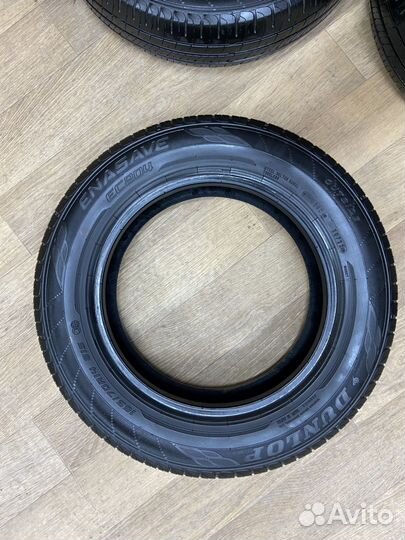 Dunlop Enasave EC204 165/70 R14