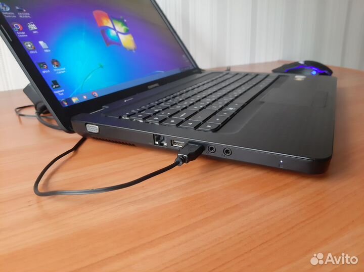 Ноутбук HP Compaq Presario CQ56