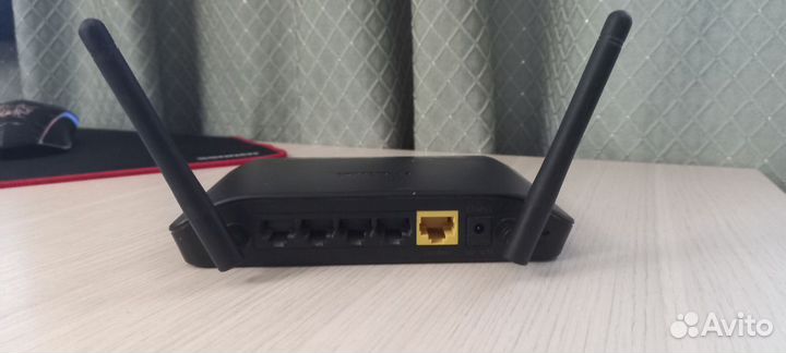 Роутер D-link