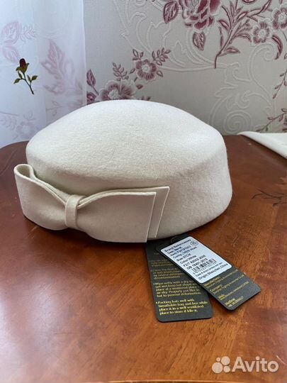 Беретка женская