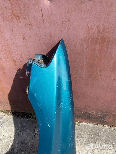 Крыло переднее левое Mazda 323P BA Арт. 260638