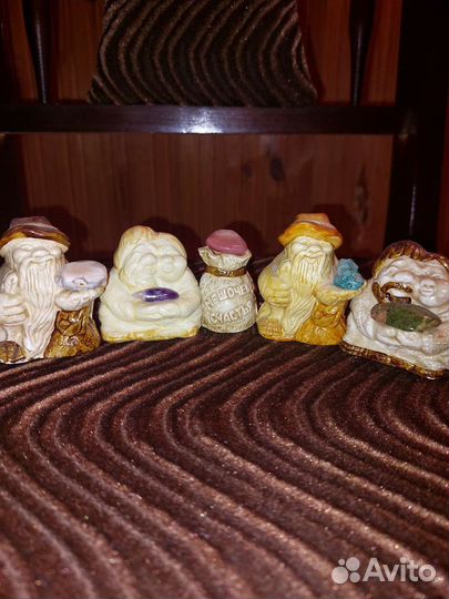 Обереги с натуральными камнями