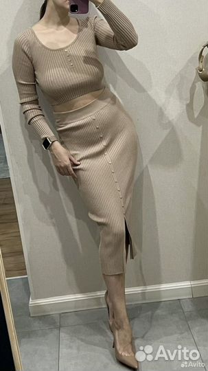 Костюм топ с юбкой