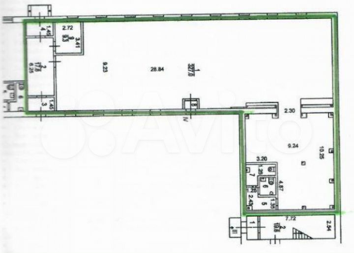 Помещение с отдельным входом с улицы рядом со вход