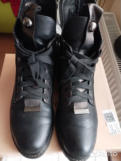 Ботинки женские демисезонные 40 размер
