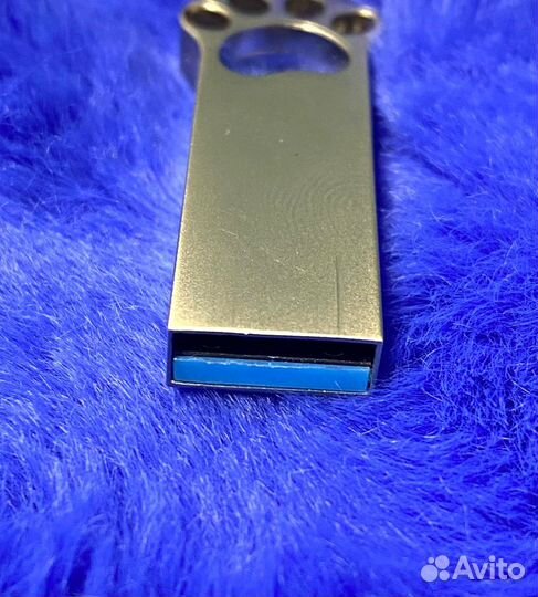 Usb флешка 117гб лапка