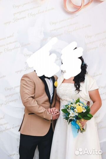 Свадебное платье