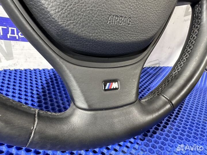 М руль BMW F10 без обогрева, лепестки