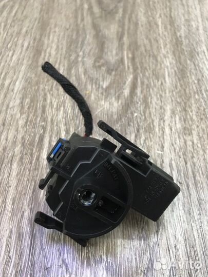 Контактная группа замка зажигания Opel Corsa C