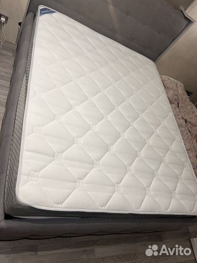 Матрас 160х200