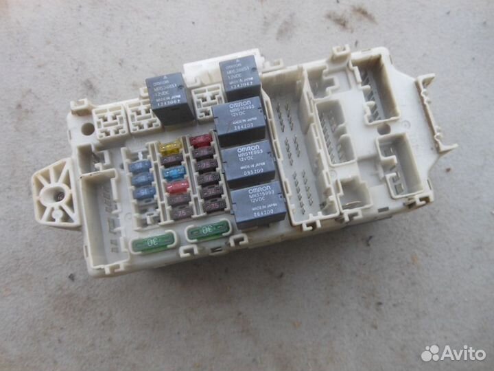 Блок предохранителей для Mitsubishi Galant (EA)