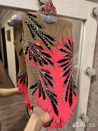 Купальник для художественной гимнастики