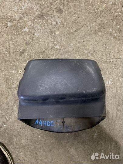 Кожух рулевой колонки Chevrolet Lanos 2004-2010