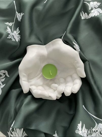 Кашпо из гипса- «Руки Давида»