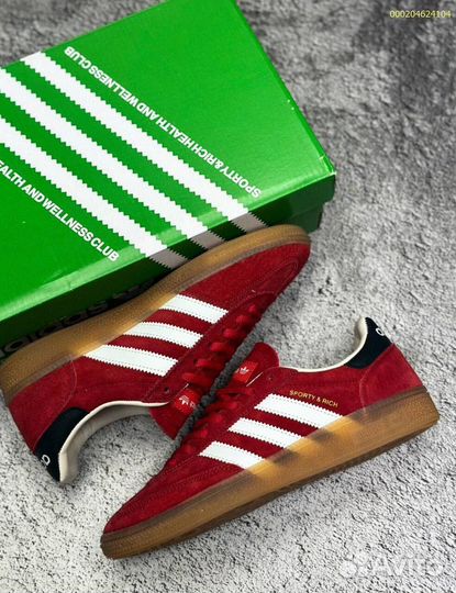 Женские кроссовки от Adidas: модель Samba